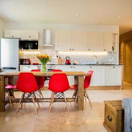'Petite Ferme Les Bouts' Apartment, Sleeps 6, Nr Morzine La Cote d'Arbroz المظهر الخارجي الصورة