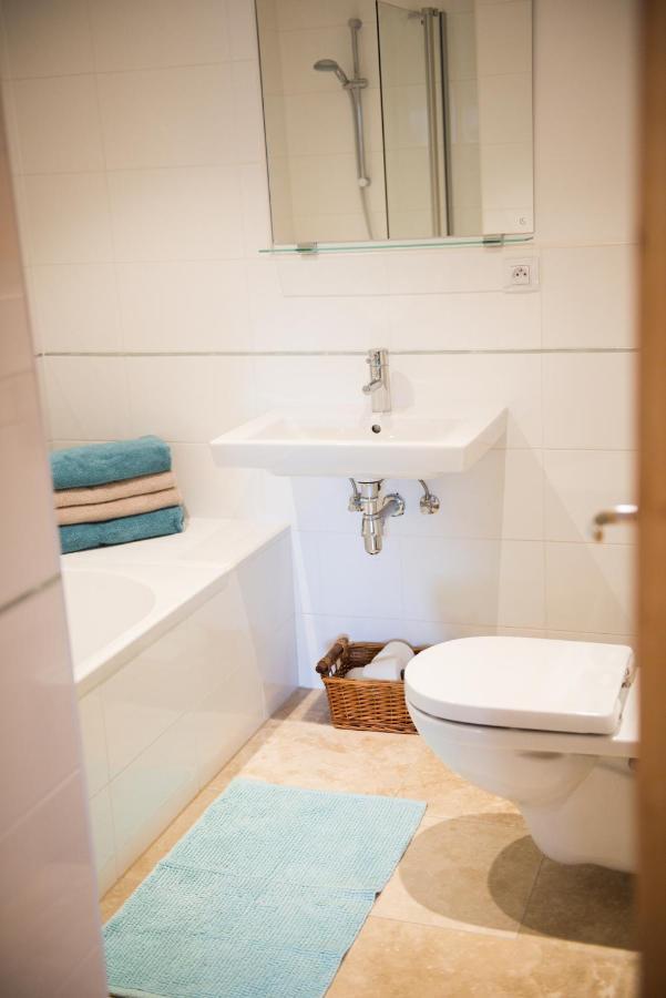 'Petite Ferme Les Bouts' Apartment, Sleeps 6, Nr Morzine La Cote d'Arbroz المظهر الخارجي الصورة